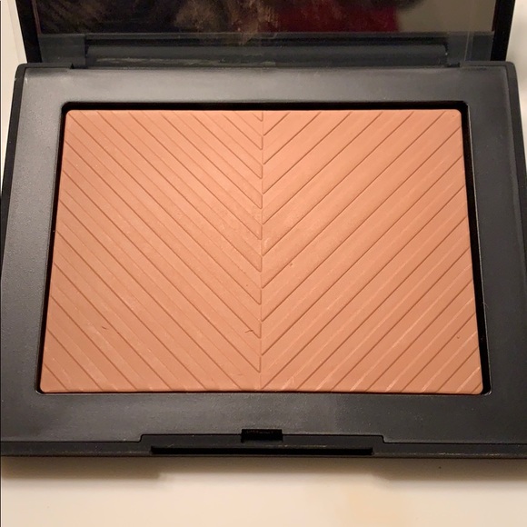 NARS Bronzer - Picture 2 of 3